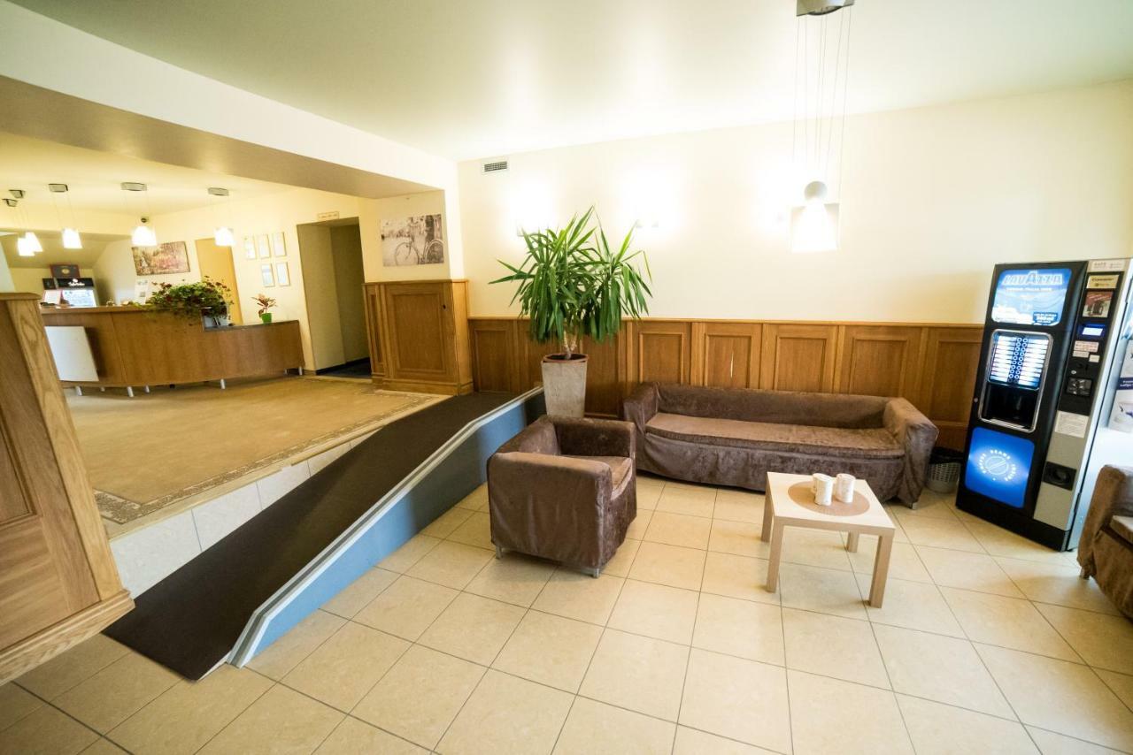 Hotel Tigra Priekuļi 외부 사진